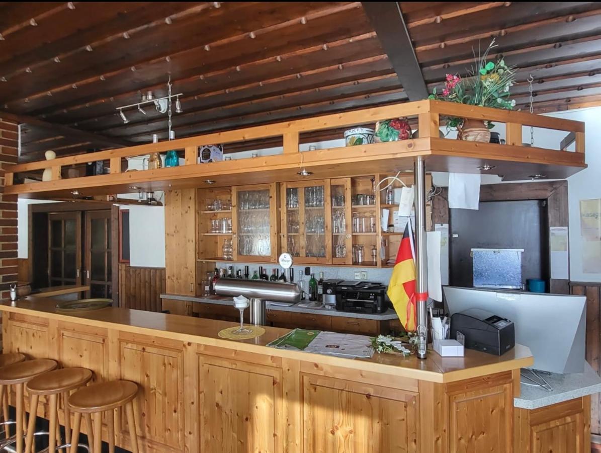 Hotel Zum Ritter Staufenberg  Екстериор снимка